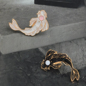 4pcs Koi Pin Set Black/White/Pink Lapel Pins Brooches Badges Accessories