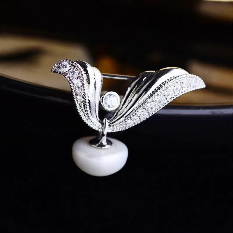 Zircon V Pin Brooch Silver Pearl Hat Accessory