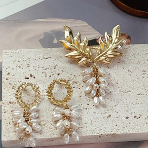 Autumn Baroque Vintage Leaves Tassel Pearl Brooch