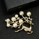 Christmas Deer Brooch Rhinestone Pearl Reindeer Deer Pin for Women