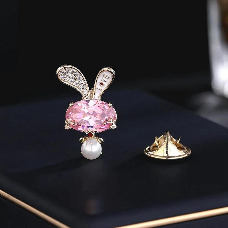 Zircon Rabbit Brooch Ultra-shimmer Collar Pin