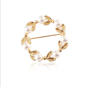 Yellow Leaf Pearl Brooch for Women Jewelry