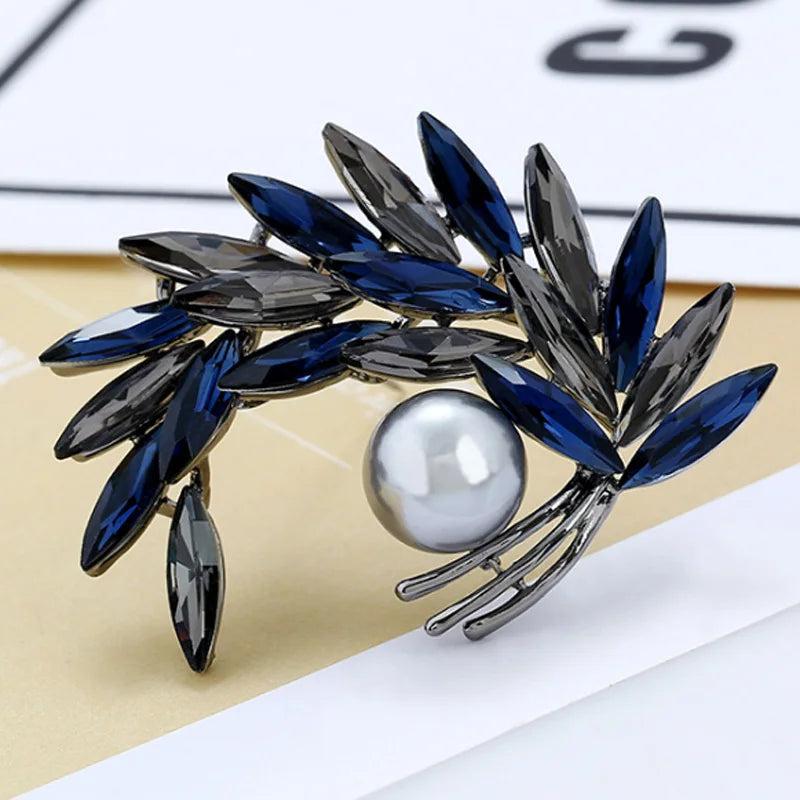 Pearl Flower Brooch Wedding Accessory Rhinestone Pin