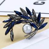 Pearl Flower Brooch Wedding Accessory Rhinestone Pin