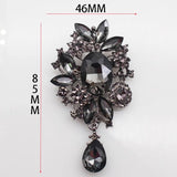 Vintage Crystal Rhinestone Brooch High-end Water Drop Pendant Clothing