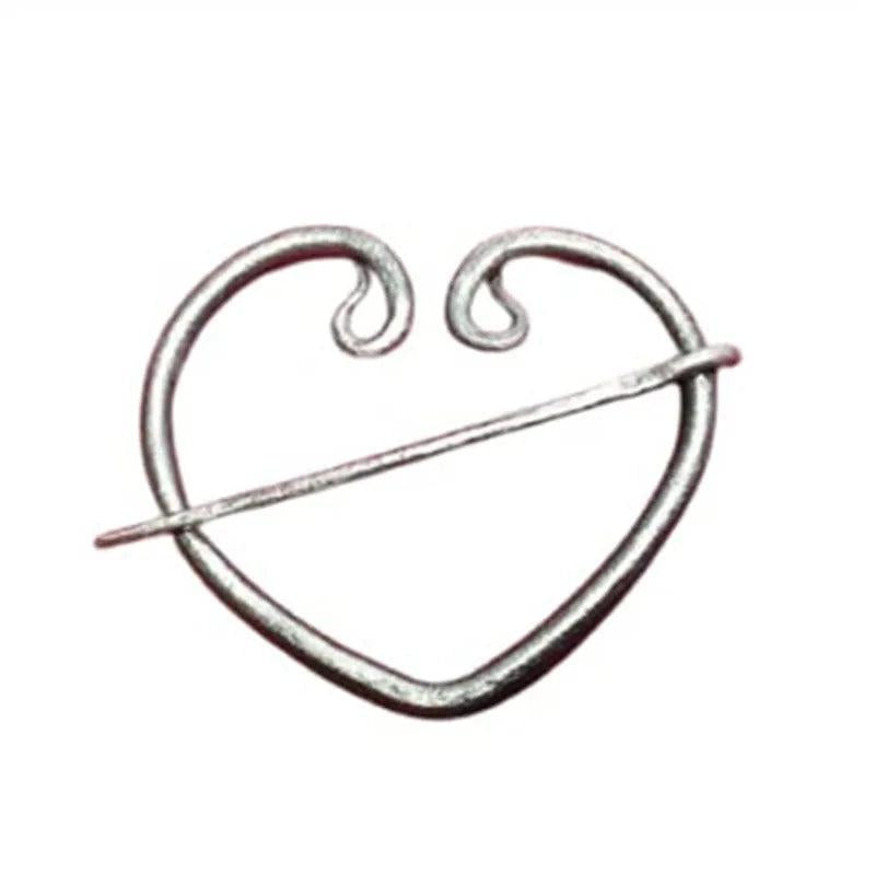 Vintage Geometric Heart Shaped Brooch Retro Alloy Heart Cardigan Buckles