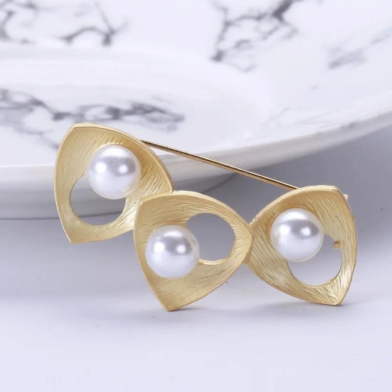 Freshwater Pearl Brooches Female Ins Cardigan Corsage Coat Pin
