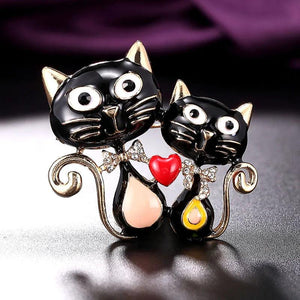 Cat Brooches Heart Shape Cartoon Women Jewelry