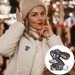Women's Rabbit Jackets Brooch Bunny Letter Decoration for Christmas