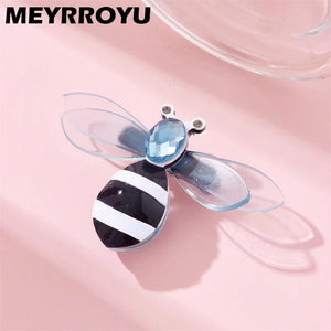 Bee Brooch for Women Acrylic Material Animal Funny Charming Birthday Gift