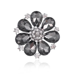 Crystal Flower Brooch Hollowed Out Stamen Silk Scarf Button Corsage