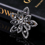 Alloy Flower Rhinestone Women's Brooch Corsage