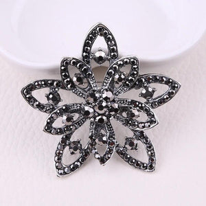 Alloy Flower Rhinestone Women's Brooch Corsage
