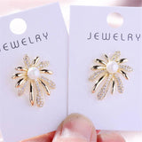 Zirconia Fireworks Brooches Pearl Lapel Pin Coat Accessories
