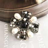 Baroque Pearl Brooch Women's Clothing Accessory
