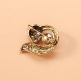 Beaut&Berry Rhinestone Pearl Fox Brooch Two Tone Office Party Gift
