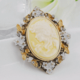 Retro Style Yellow Head Beauty Brooch