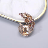 Beaut&Berry Rhinestone Leaf Brooch 3 Colors Wedding Accessories