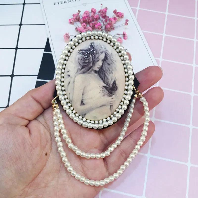 Crystal Number 5 Chain Tassels Brooches Pearl Bow Tassel Brooch Pin