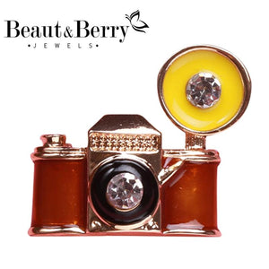 Beaut&Berry Pin Camera Brooch Ladies Party Office Gift