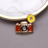 Beaut&Berry Pin Camera Brooch Ladies Party Office Gift