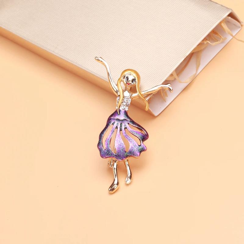 Beaut&Berry Enamel Grimace Girl Dancer Brooch
