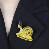 Vivid Snail Brooches Women Arcylic Snail Insect Causal Brooch