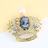 8mm Freshwater Pearl Brooch Pin with Rhinestone Inlaid Crown Pendant