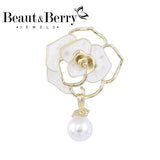 Beaut&Berry Shell Pearl Camellia Ladies Brooch Gift Pin Ornament