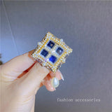 Pearl Crystal Brooch Women's Rhinestone Badges Chains Pendant Pin