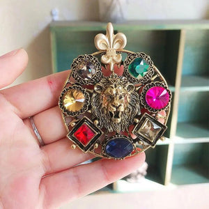 Crystal Lion Brooch Round King Style Pin Fashion Jewelry Winter Coat Accessories