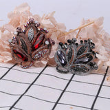 Bohemian Retro Brooch for Versatile Clothing Accessories