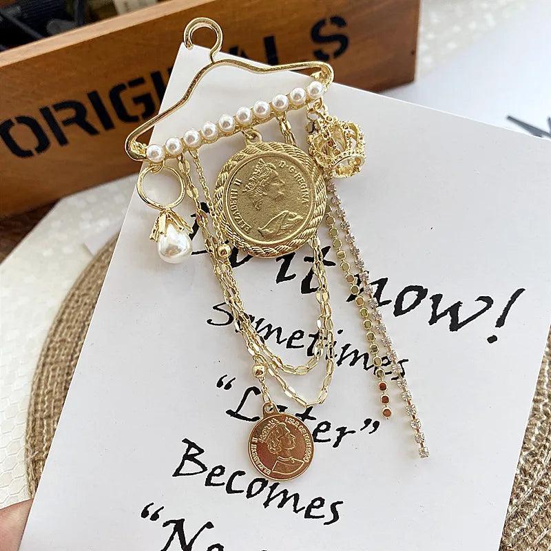 Vintage Tassel Metal Pin Brooch Clothing Hanger Pendant