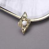 Beaut&Berry Pearl Couple Hands Brooches Women Men Weddings Banquet Brooch Pins