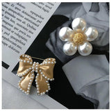 Lovely Bow Pearl Women Brooch Anti-Exposure Clothes Decoration