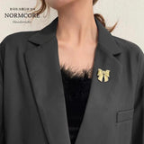 Lovely Bow Pearl Women Brooch Anti-Exposure Clothes Decoration