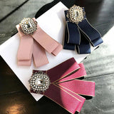 Retro Palace Rhinestone Lapel Pin Crystal Bows for Girls