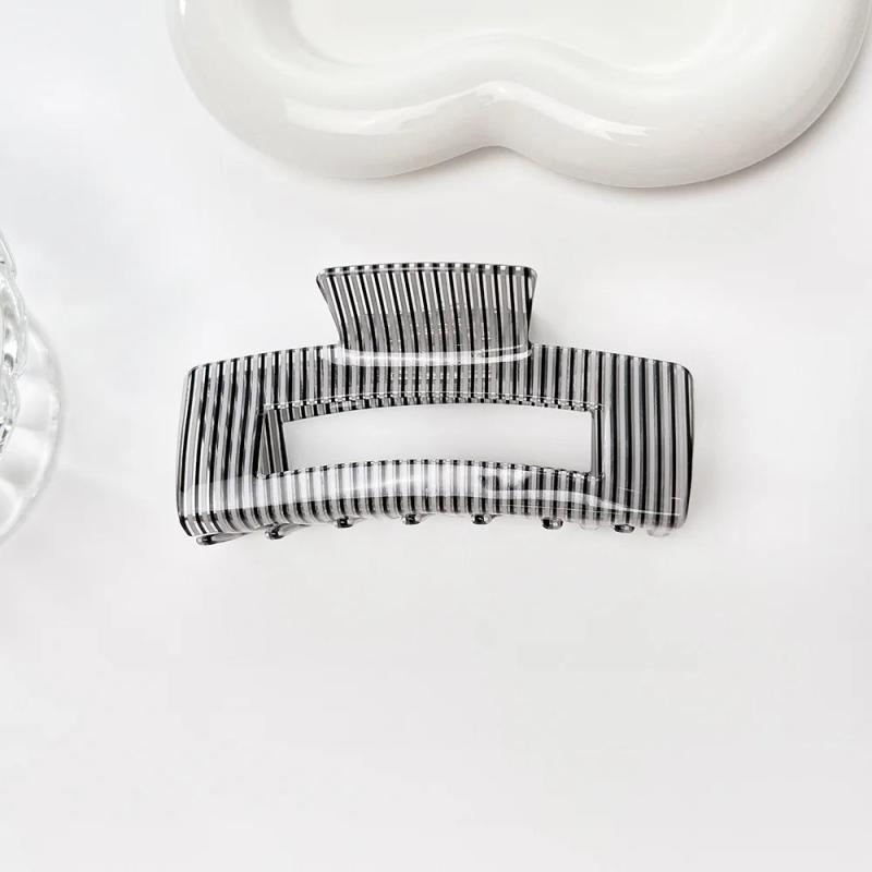Large Hollow Stripe Marbling Hair Claw Clips For Ladies