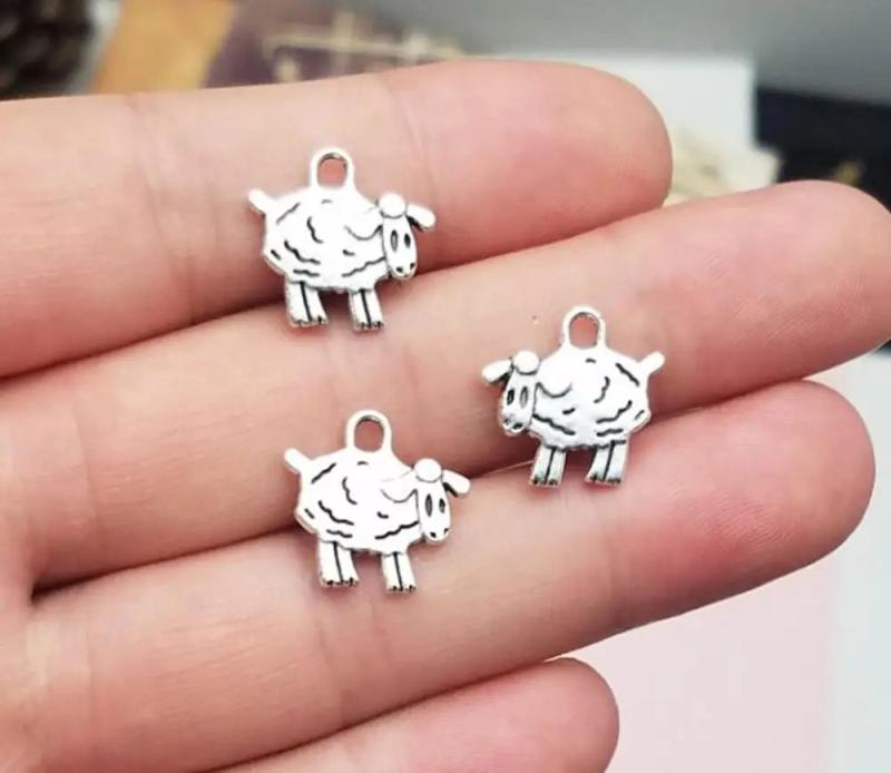 40pcs Antique Silver Plated Sheep Animals Charms Jesus Pendant