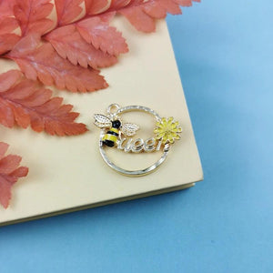 10PCS Alloy Enamel Bee Charms Daisy Flower Animal Round Pendants