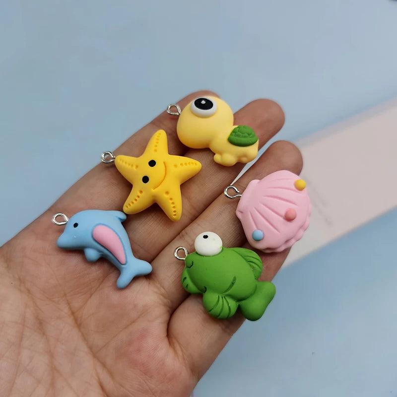 10pcs Marine Organism Resin Charms Starfish Turtle Dolphin Scallop Pendant