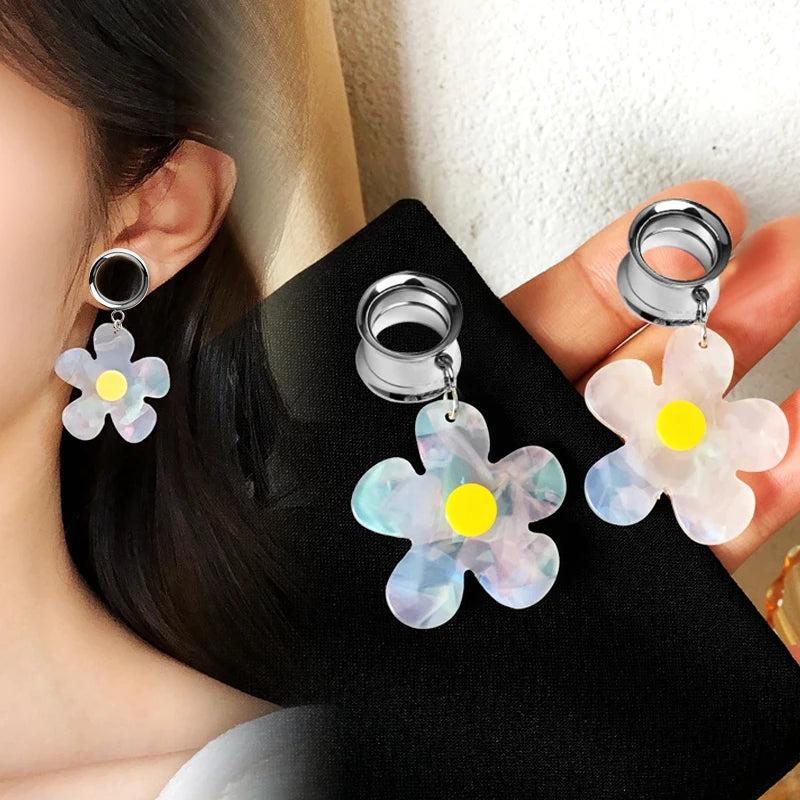 2PC Sweety Flower Ear Plugs Tunnels Stainless Steel Piercing Body Jewelry Dangle