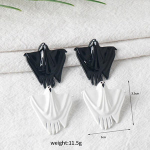 Spooky Personality Ghost Earrings