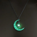 Moon Crescent Pendant Clavicle Chain Necklace