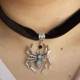 Spider Pendant Necklace Gothic Vintage Halloween Jewelry