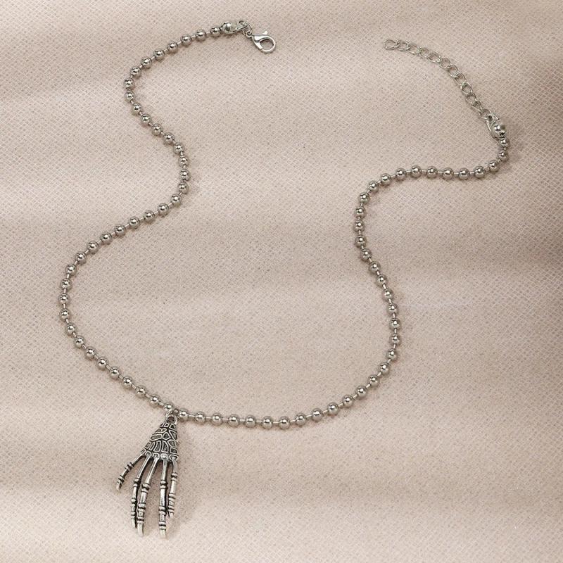 Punk Pearl Halloween Ghost Claw Necklace Women Party Gift X7909