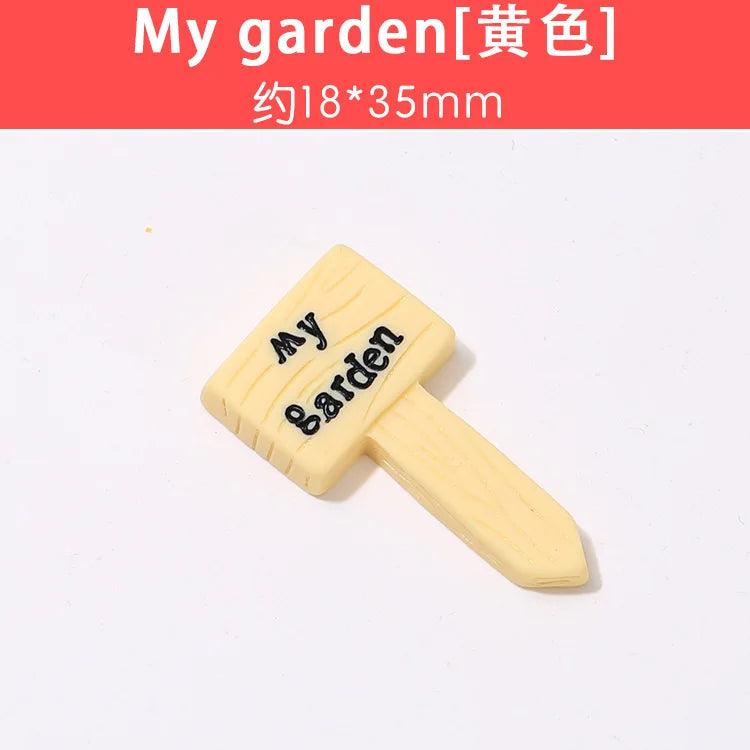 Resin Flatback Fingerpost Cabochons 10pcs - Christmas Slime Charms