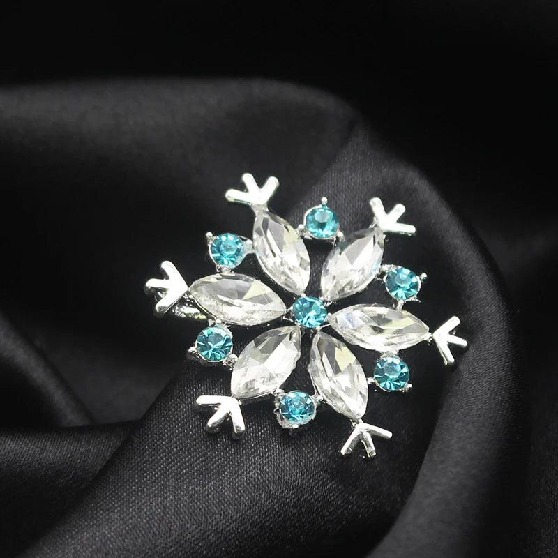 10pcs 27MM Snowflake Shaped Rhinestone Buckle Christmas Card Decoration