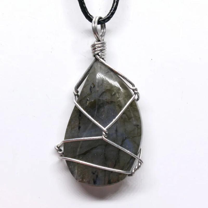 Personalized Labradorite Stone Pendant - Christmas Gift