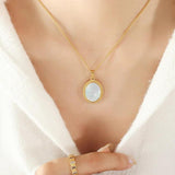 Small Fresh Shell Oval Pendant Stainless Steel Necklace